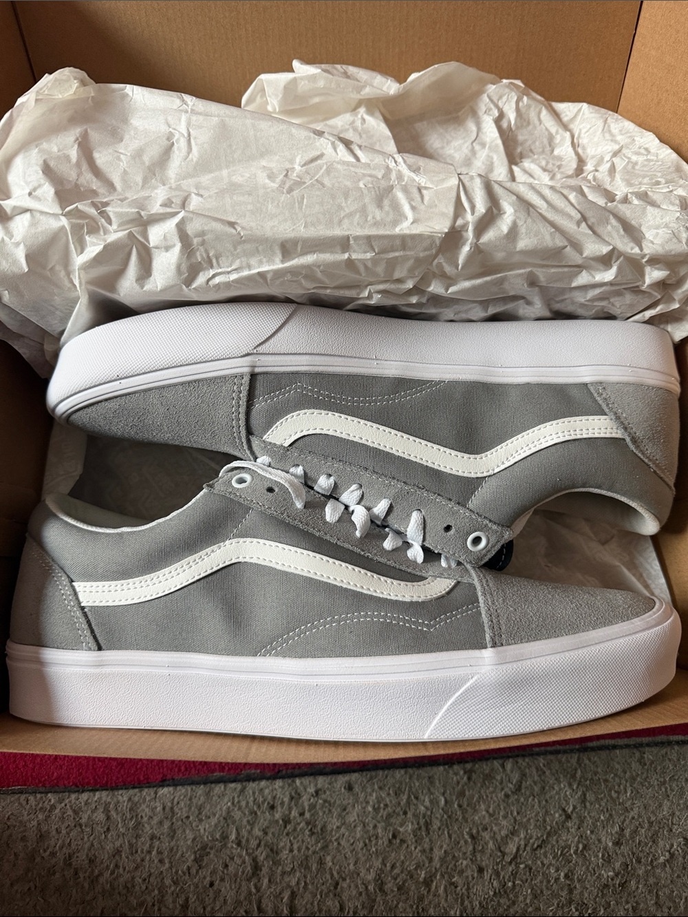 Vans Grey and White Old Skool Men’s Sneakers